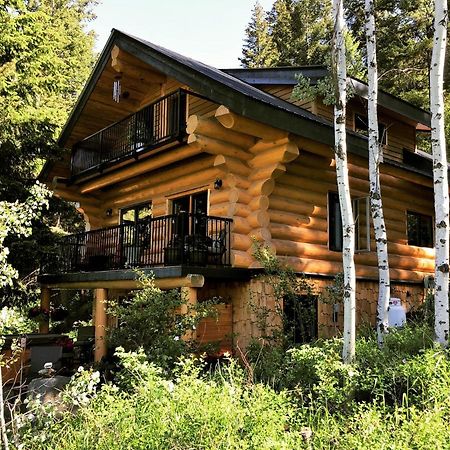 A Suite Retreat - Beyond Bed & Breakfast Sun Peaks Luaran gambar