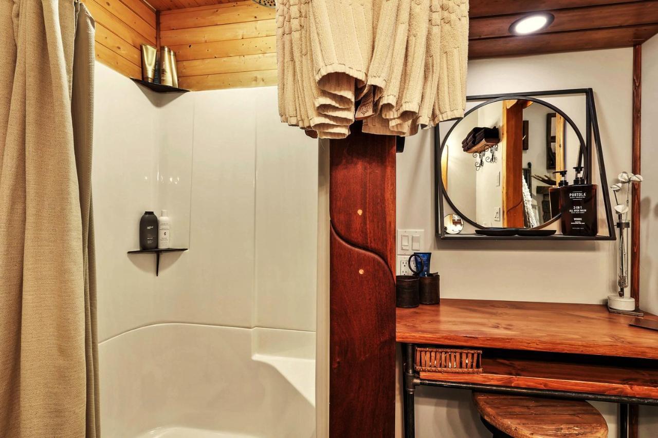 A Suite Retreat - Beyond Bed & Breakfast Sun Peaks Luaran gambar