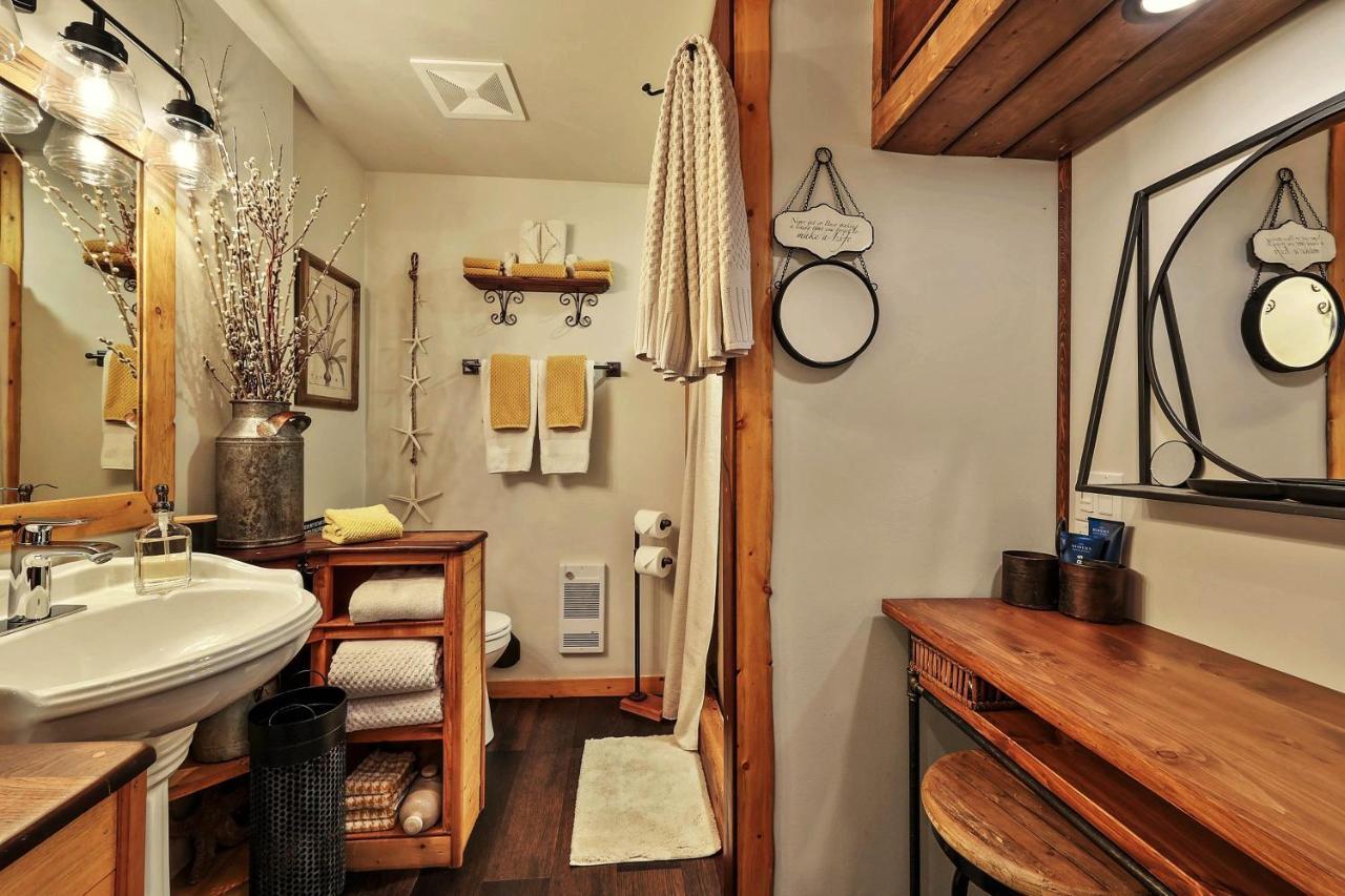 A Suite Retreat - Beyond Bed & Breakfast Sun Peaks Luaran gambar